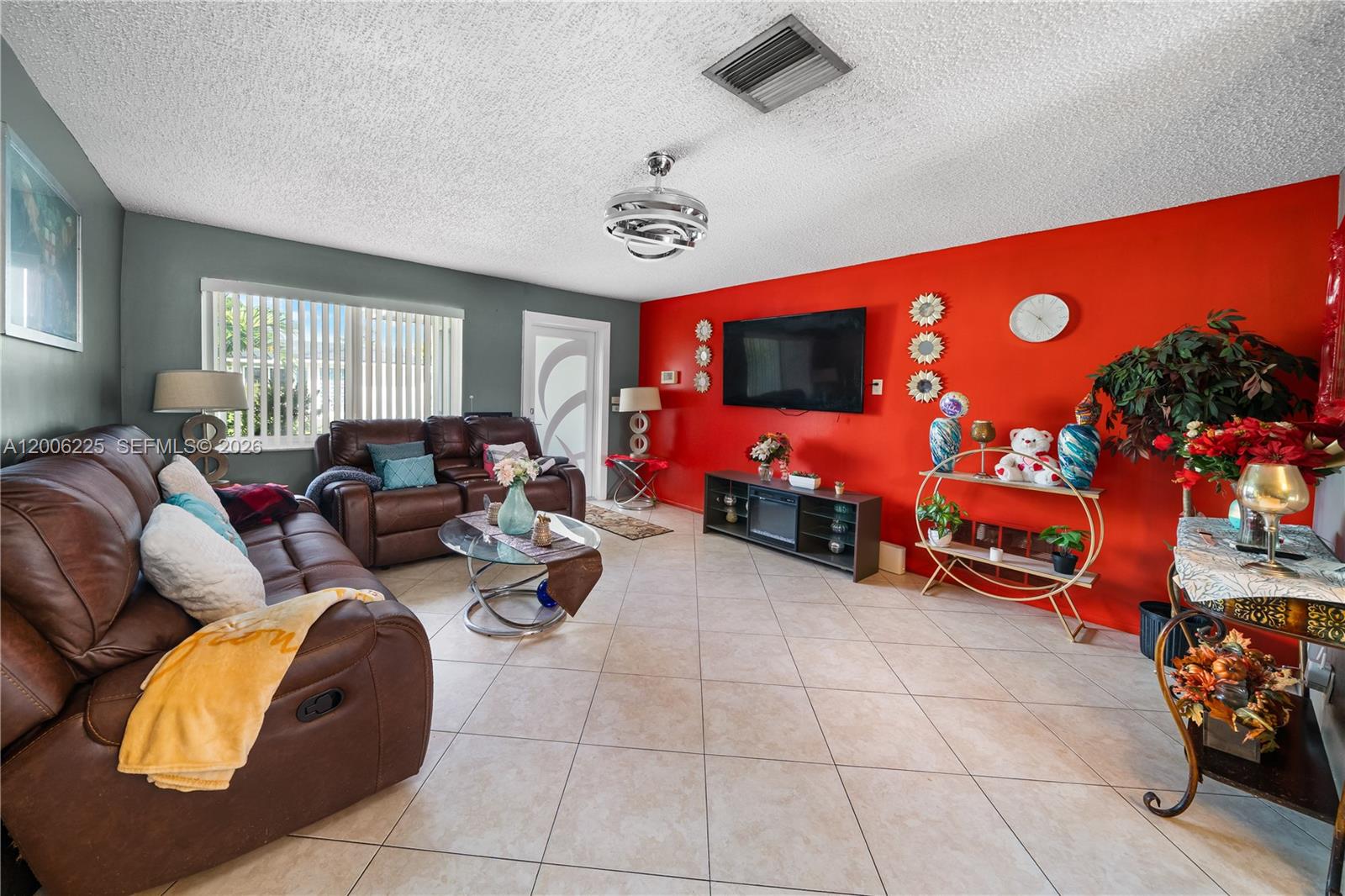 MAINLANDS OF TAMARAC LAKE - Residential