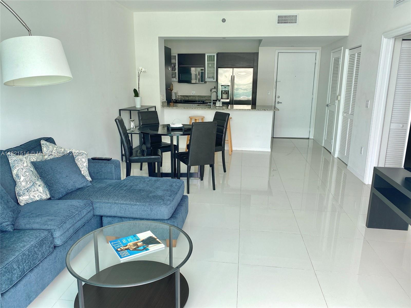 THE PLAZA 851 BRICKELL CO - Residential Lease