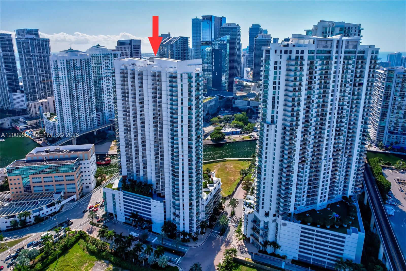 WIND CONDO - Residential