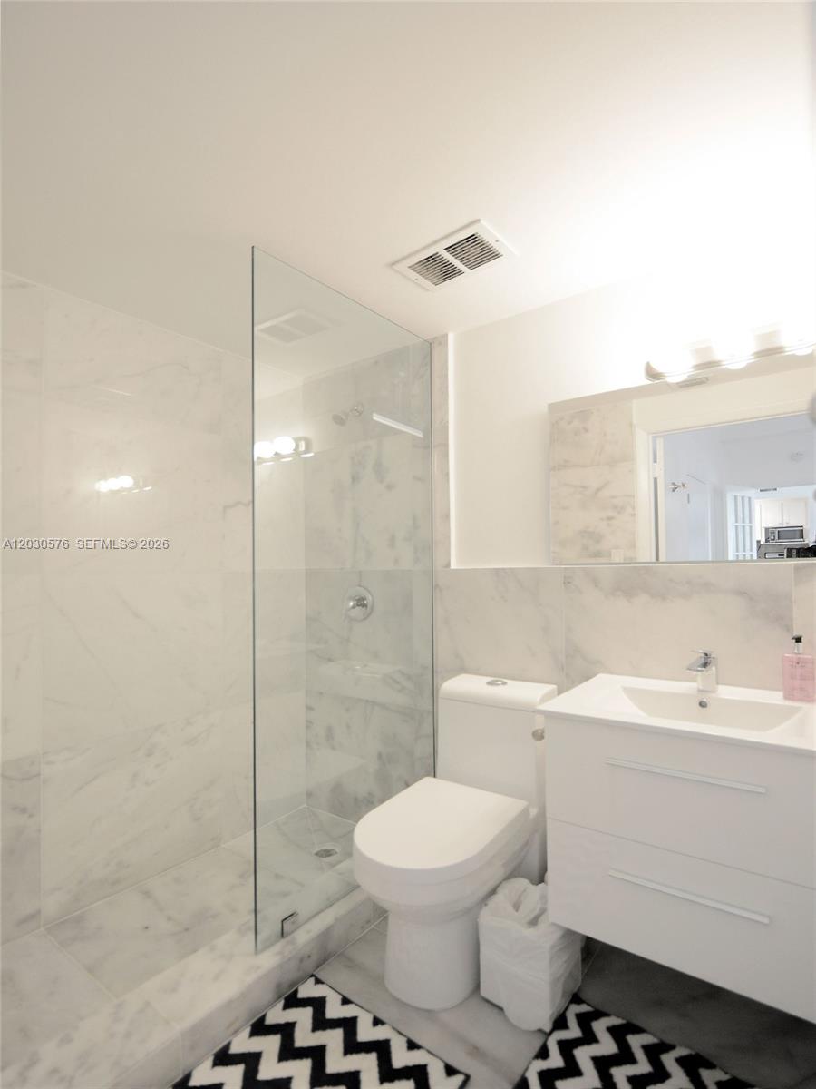 1342 DREXEL CONDO - Residential