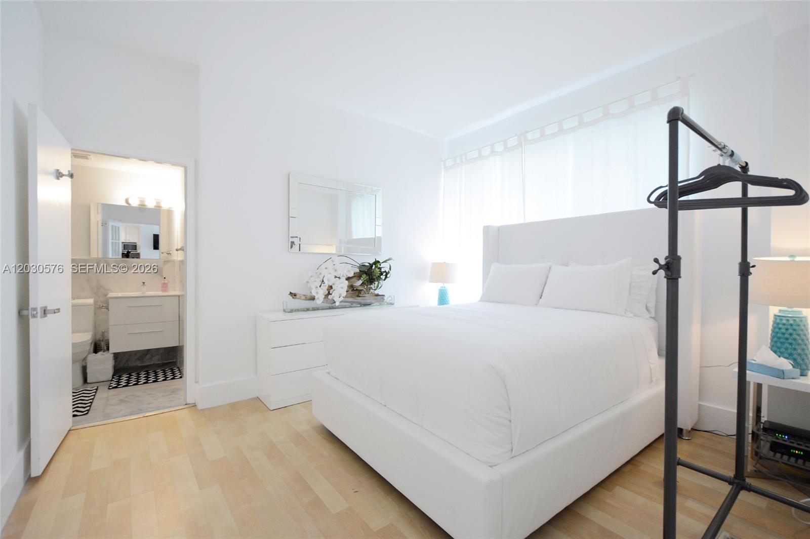 1342 DREXEL CONDO - Residential