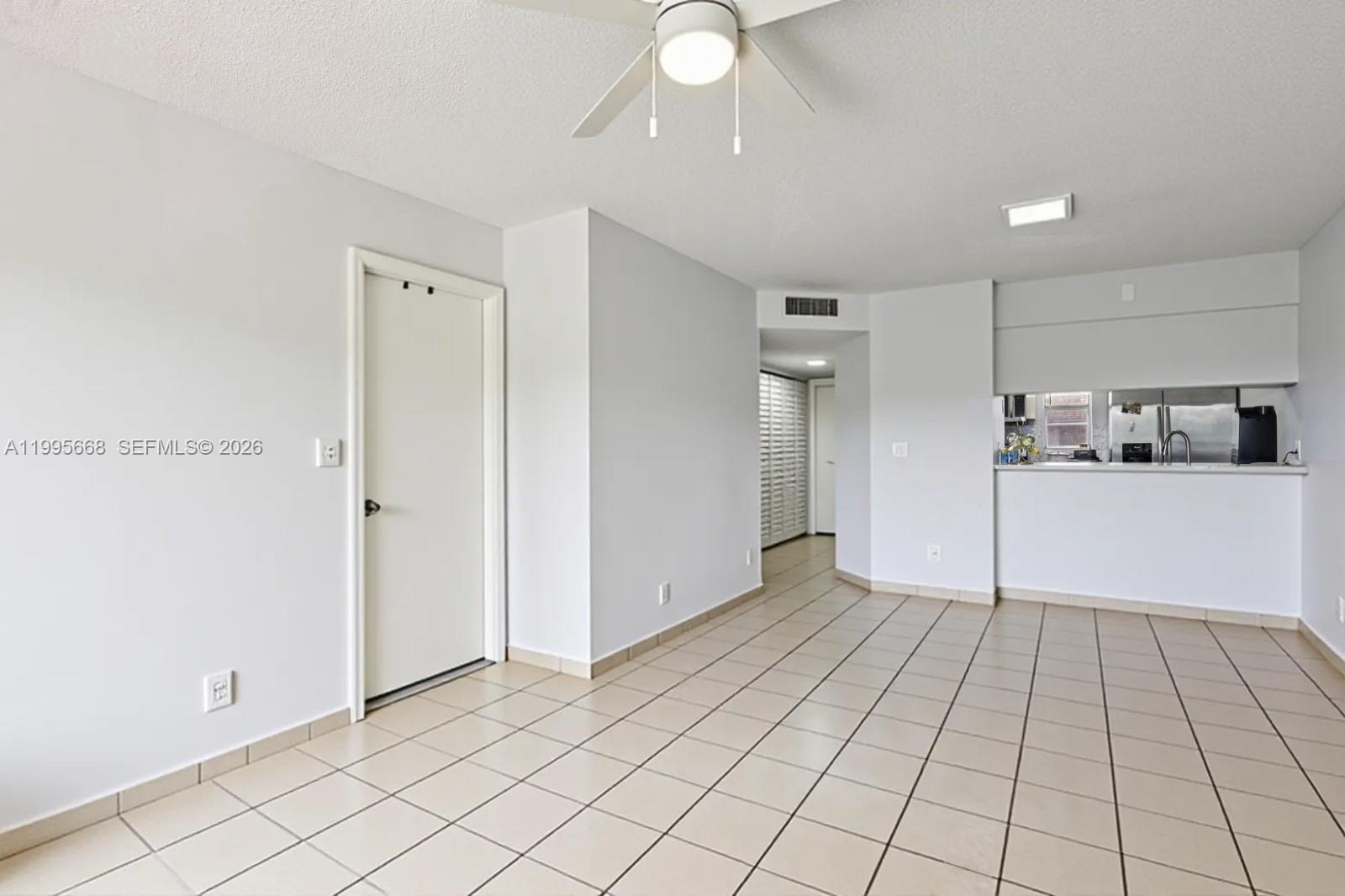 LAKEWOOD VILLAGE - Residential