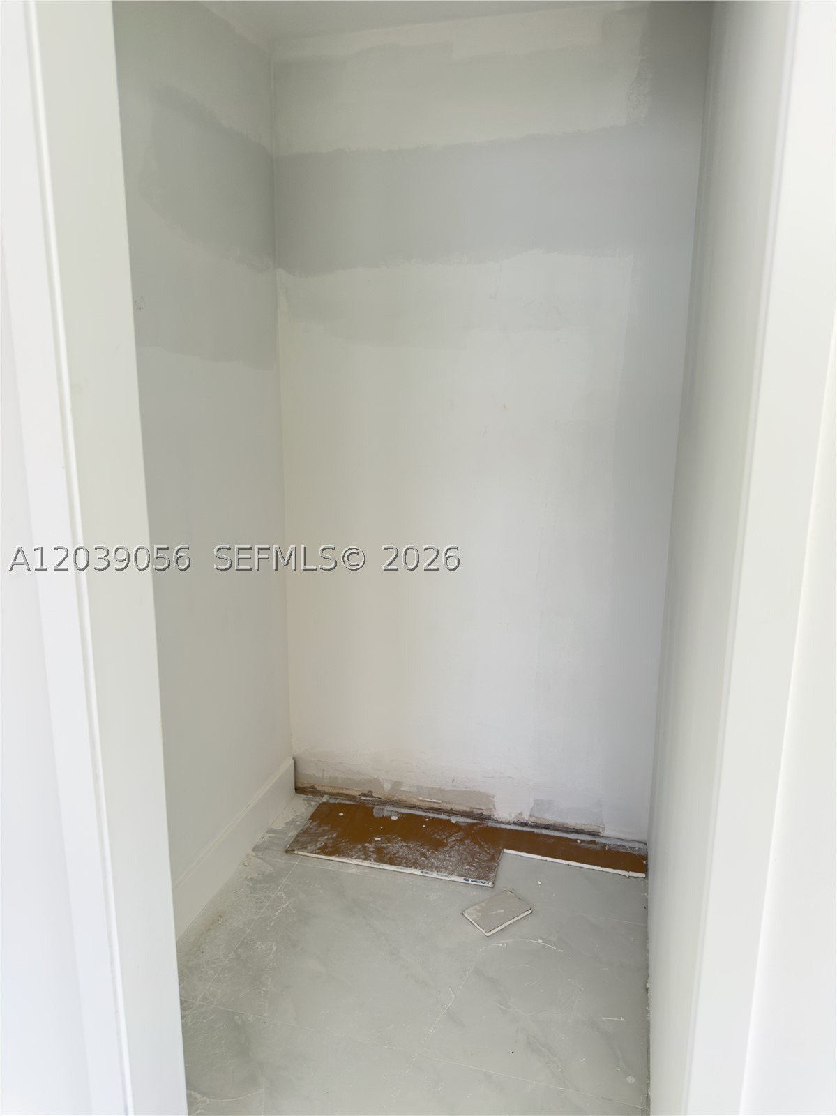 FULFORD BY THE SEA SEC D - Residential Lease