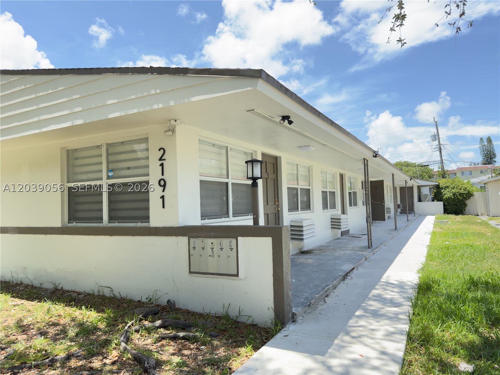 Section 8 vouchers are welcome! This 2-bedroom, 2-bathroom unit has been fully renovated. Located in a multifamily building, the apartment will feature new appliances, stylish finishes, and a bright, modern layout. Enjoy a private side walkway entrance for added privacy. Assigned parking is located separately at the rear of the building. Conveniently located near public transportation, schools, and shopping. Don’t miss this opportunity!