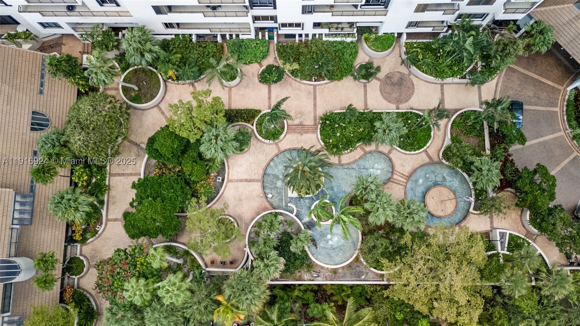 Brickell Key One - Residential