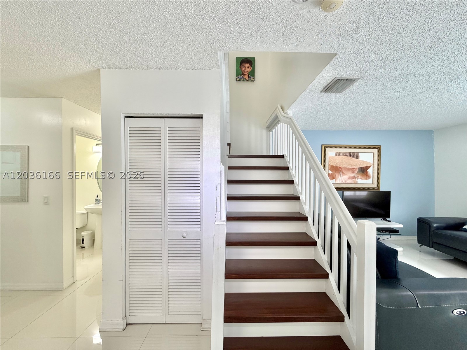 CHAPEL TRAIL II - Residential