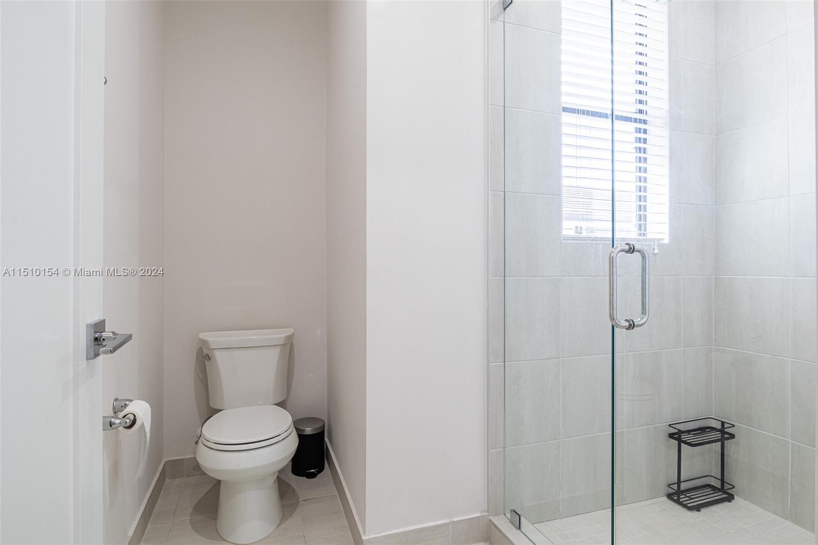 DOWNTOWN DORAL SOUTH PHAS - Residential