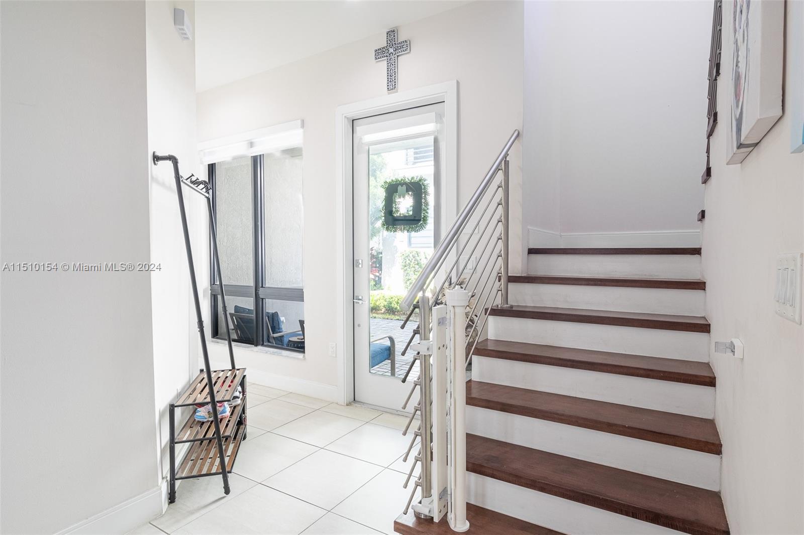 DOWNTOWN DORAL SOUTH PHAS - Residential
