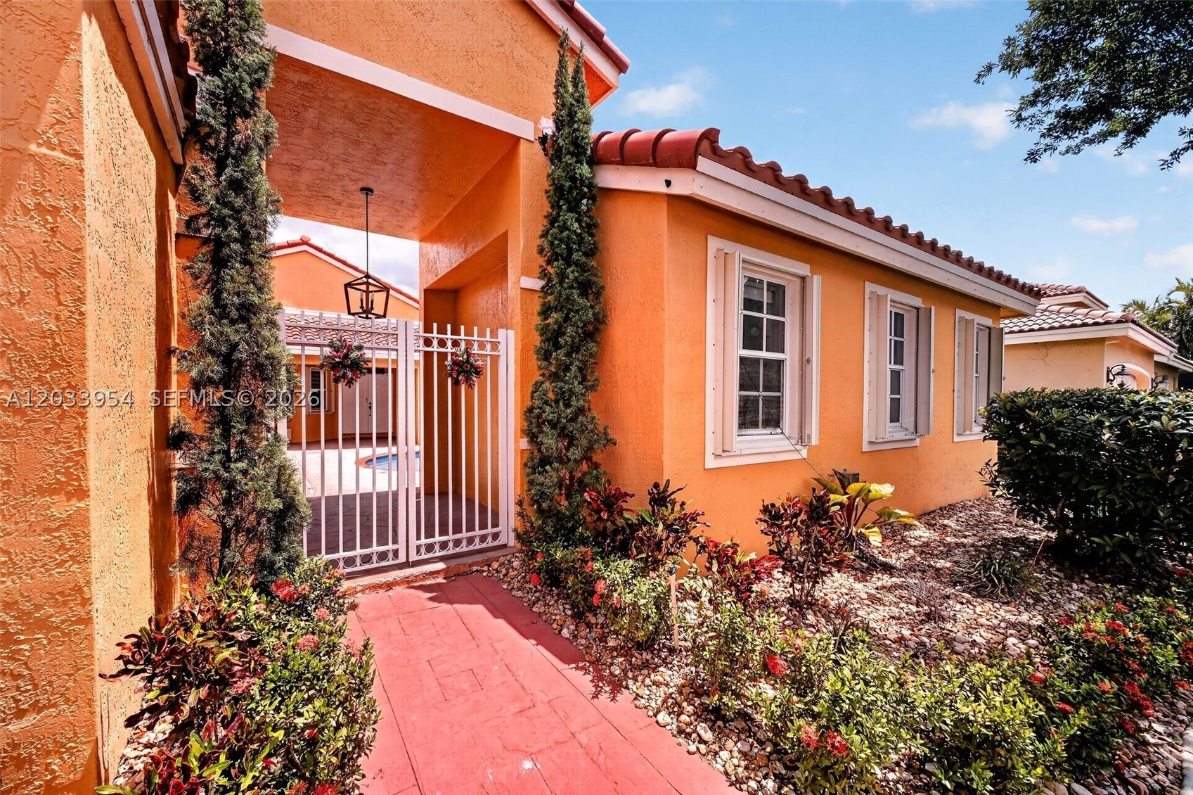 PEMBROKE SPRINGS PLAT - Residential Lease