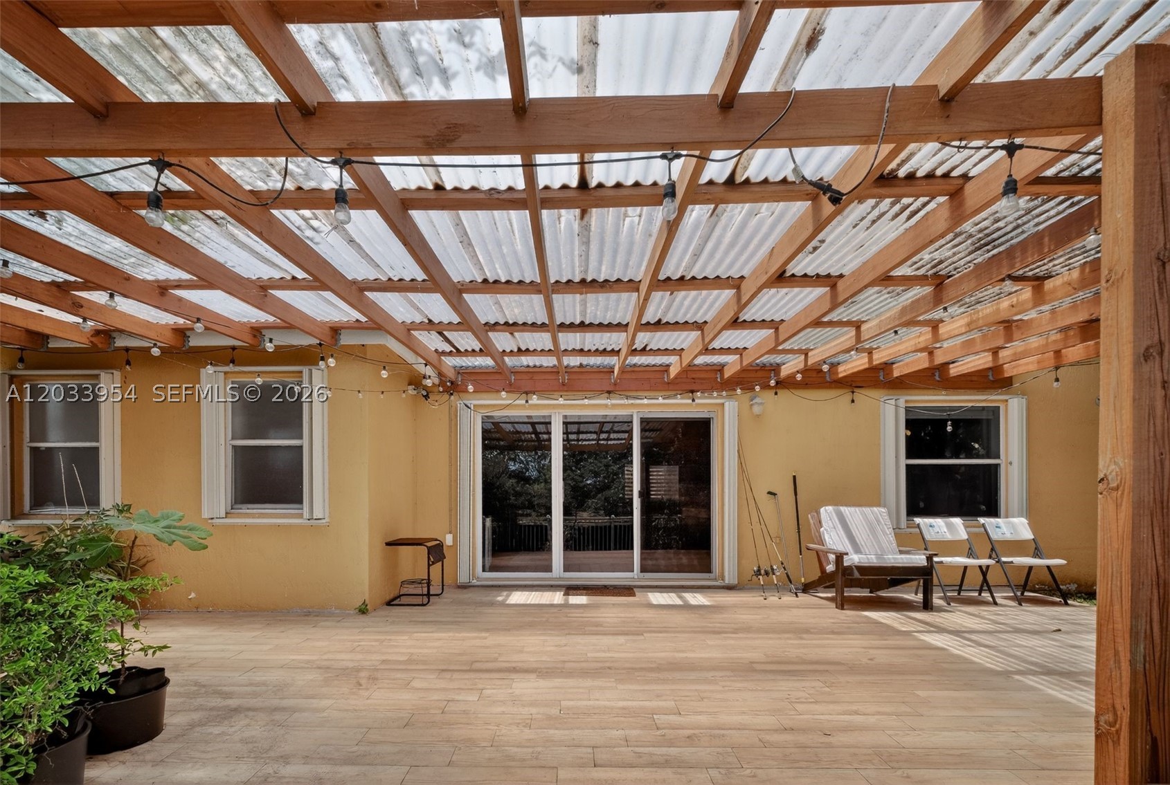 PEMBROKE SPRINGS PLAT - Residential Lease