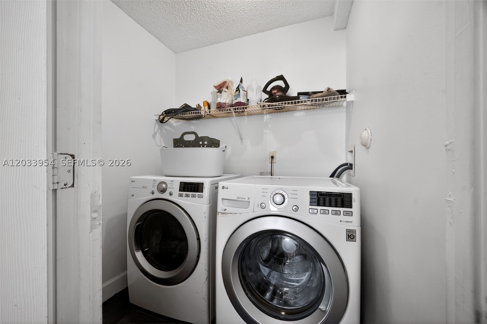 PEMBROKE SPRINGS PLAT - Residential Lease