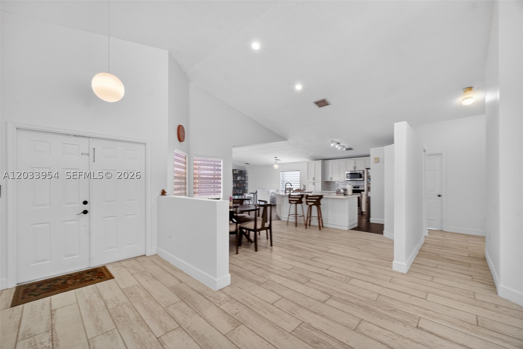 PEMBROKE SPRINGS PLAT - Residential Lease