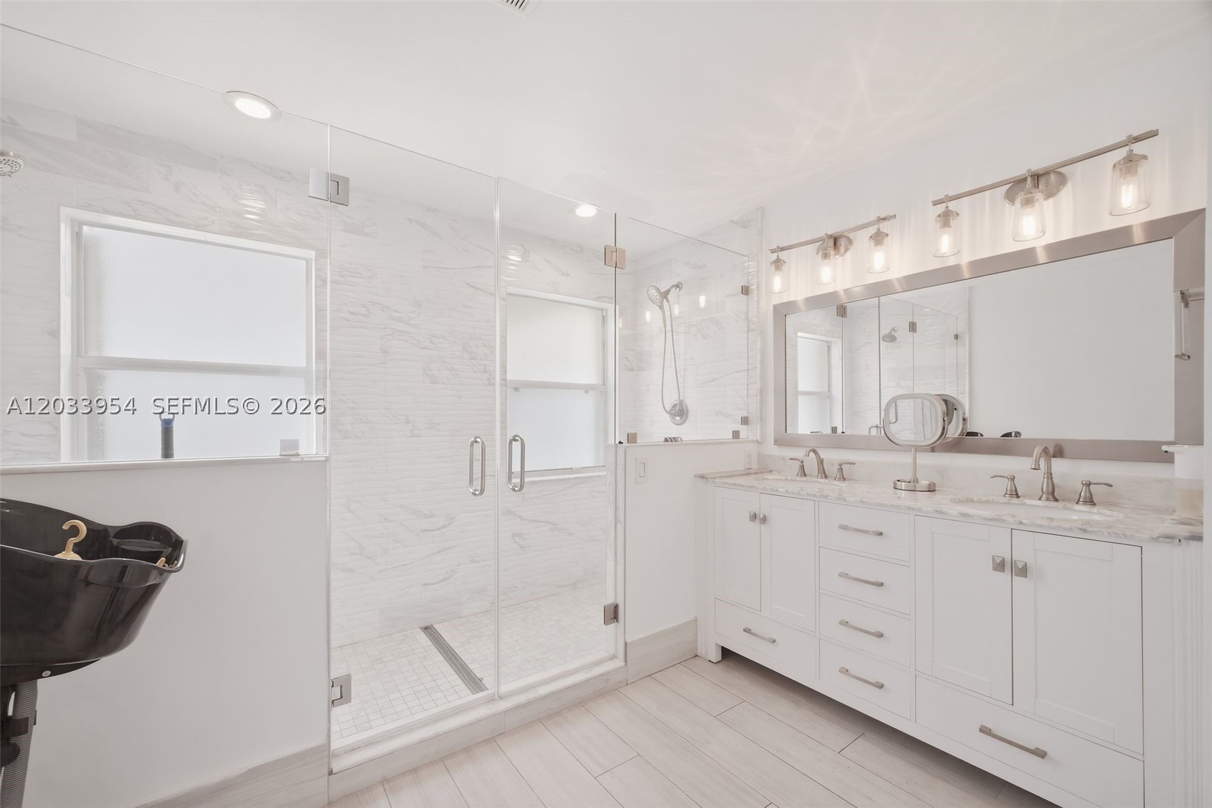 PEMBROKE SPRINGS PLAT - Residential Lease