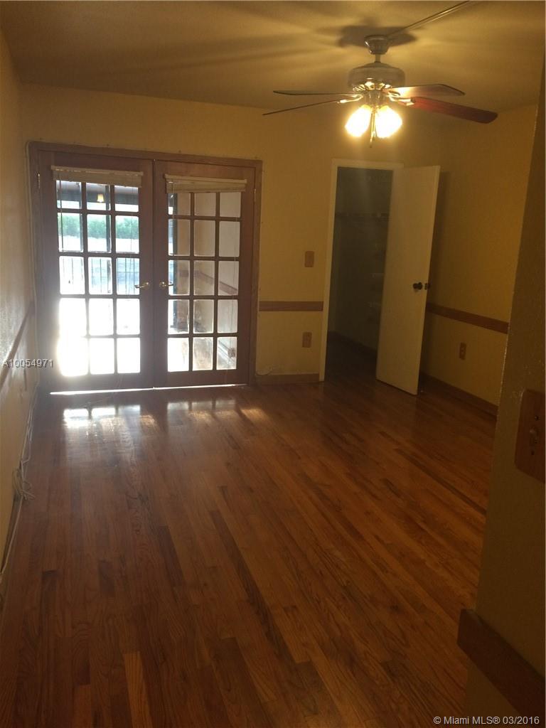 Miami Lakes Loch Lomond E - Residential Lease
