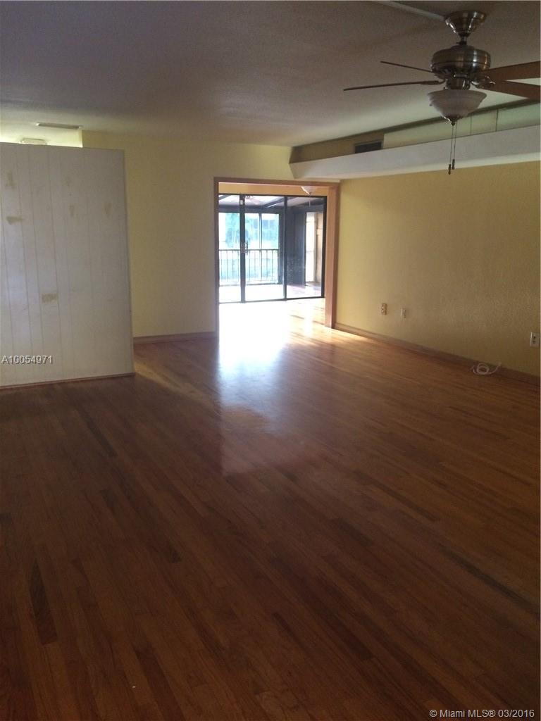 Miami Lakes Loch Lomond E - Residential Lease