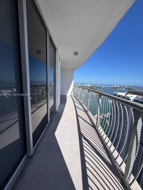 OPERA TOWER CONDO - Residential