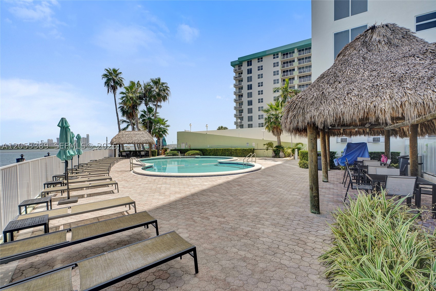 ISLAND POINTE CONDO - Residential Lease