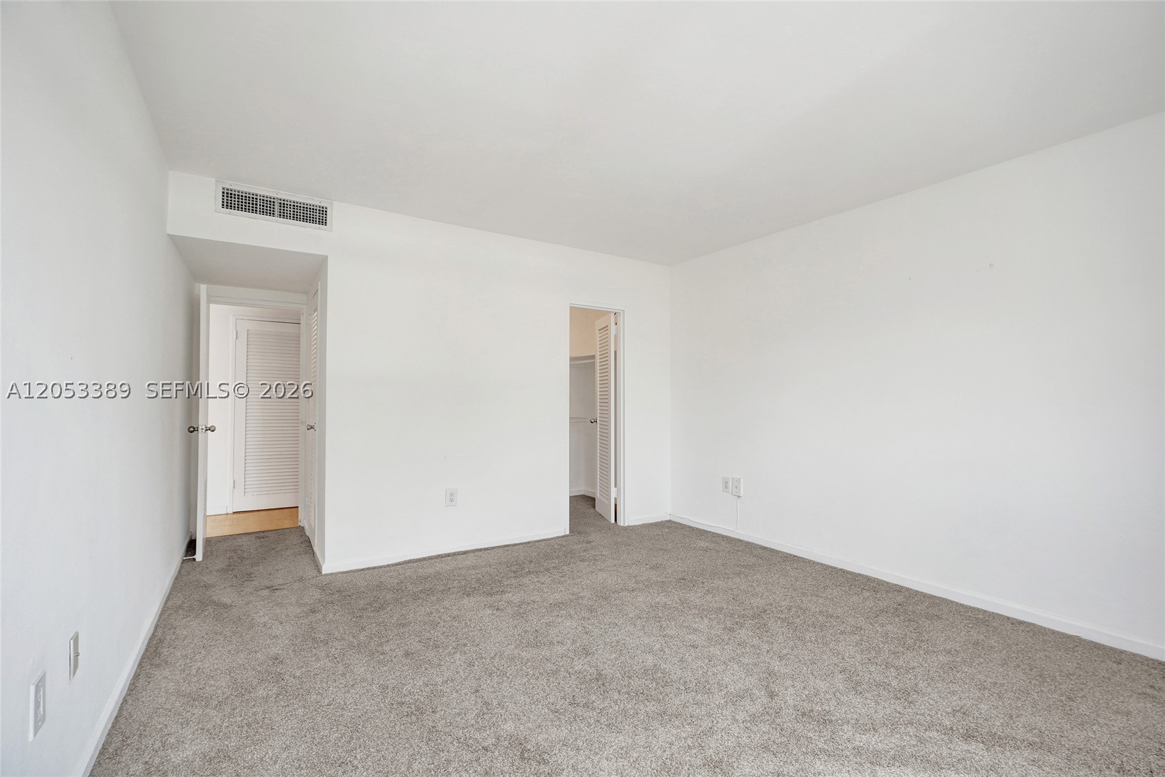 ISLAND POINTE CONDO - Residential Lease