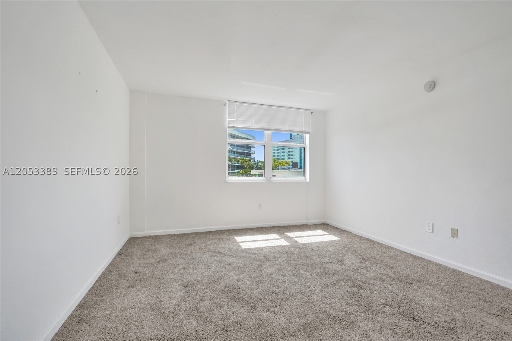 ISLAND POINTE CONDO - Residential Lease