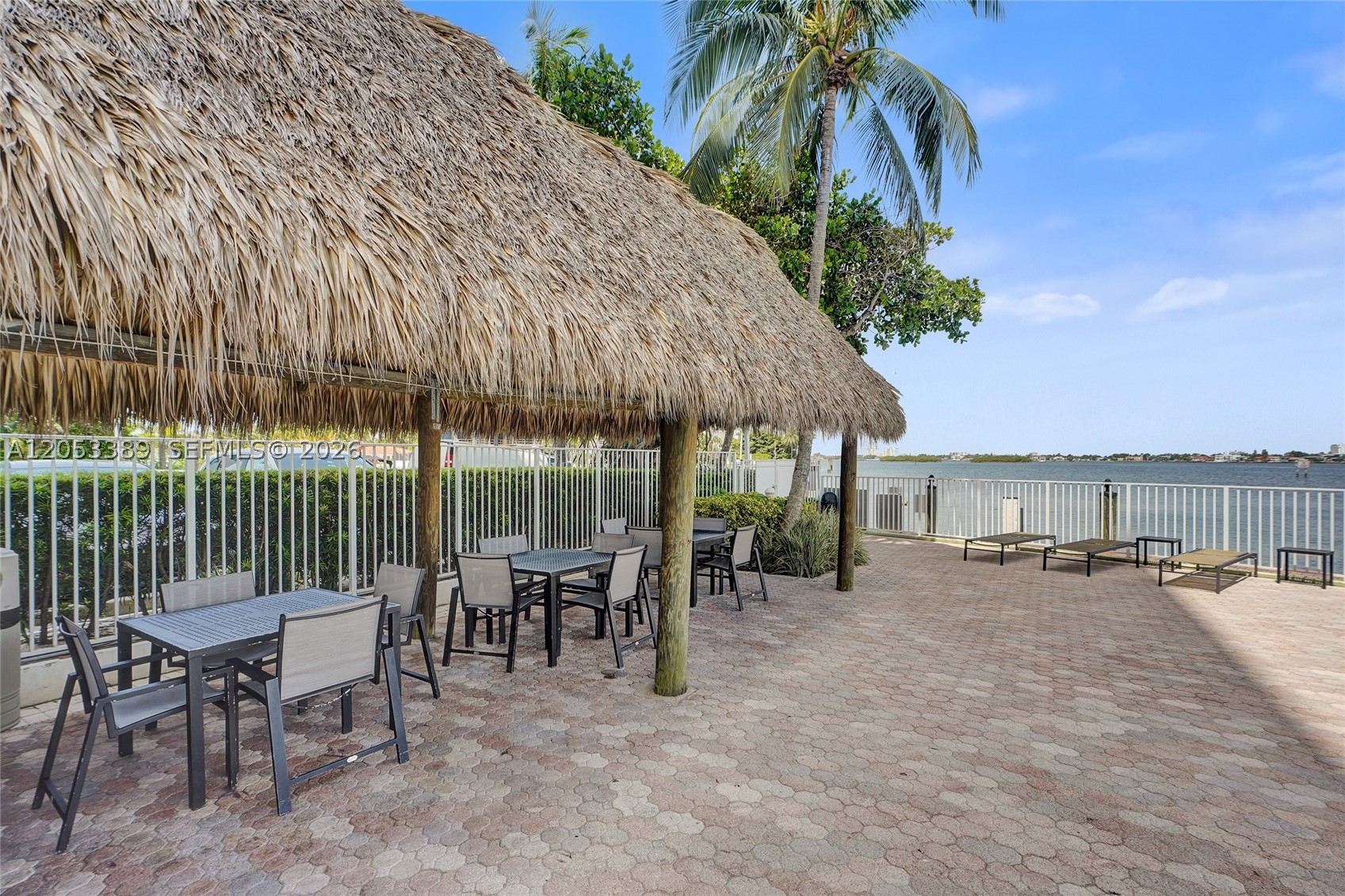 ISLAND POINTE CONDO - Residential Lease