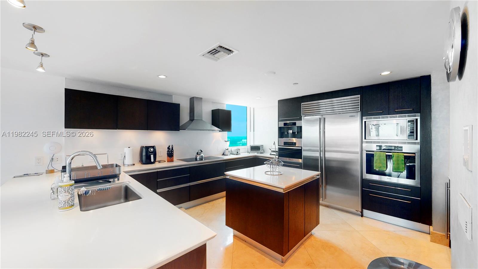 JADE BEACH CONDO - Residential