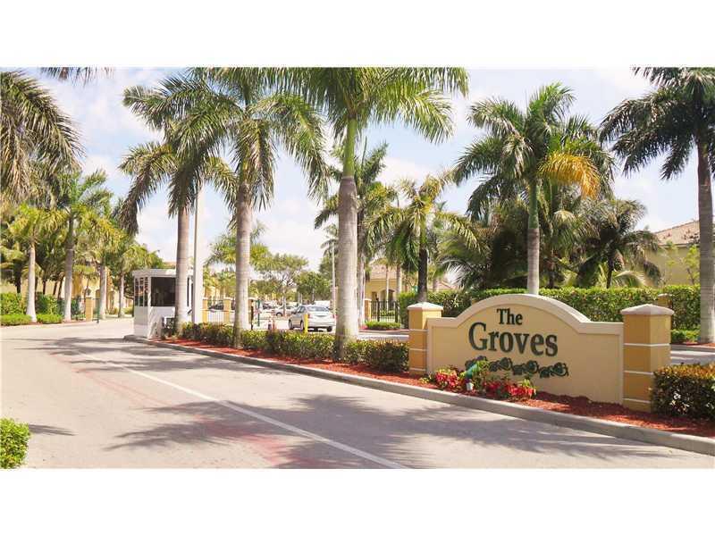 Spacious 2 story corner townhouse with 3 bedrooms and 2 1/2 bathrooms in gated community.  Completely tile, freshly painted with new A/C. Centrally located near highways, shopping centers, restaurants and school. Easy to show on lockbox.