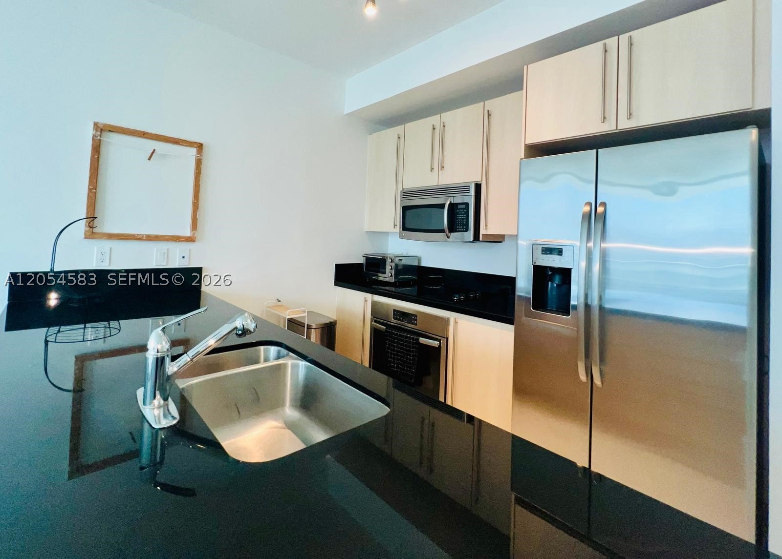 THE AXIS ON BRICKELL II C - Residential Lease
