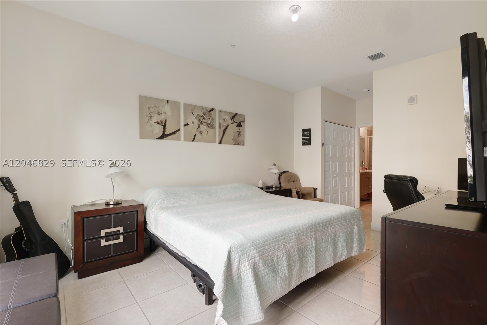 DOWNTOWN DORAL SOUTH PHAS - Residential