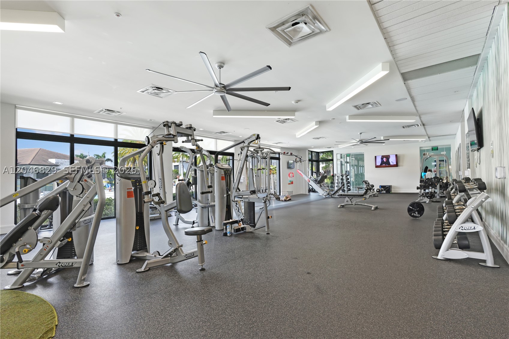 DOWNTOWN DORAL SOUTH PHAS - Residential