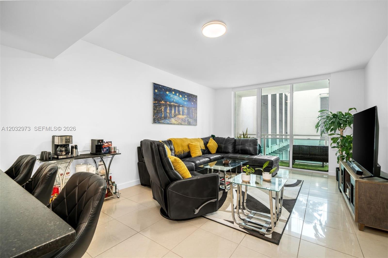 THE PLAZA 851 BRICKELL CO - Residential