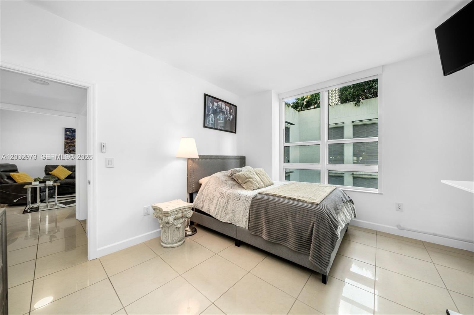 THE PLAZA 851 BRICKELL CO - Residential