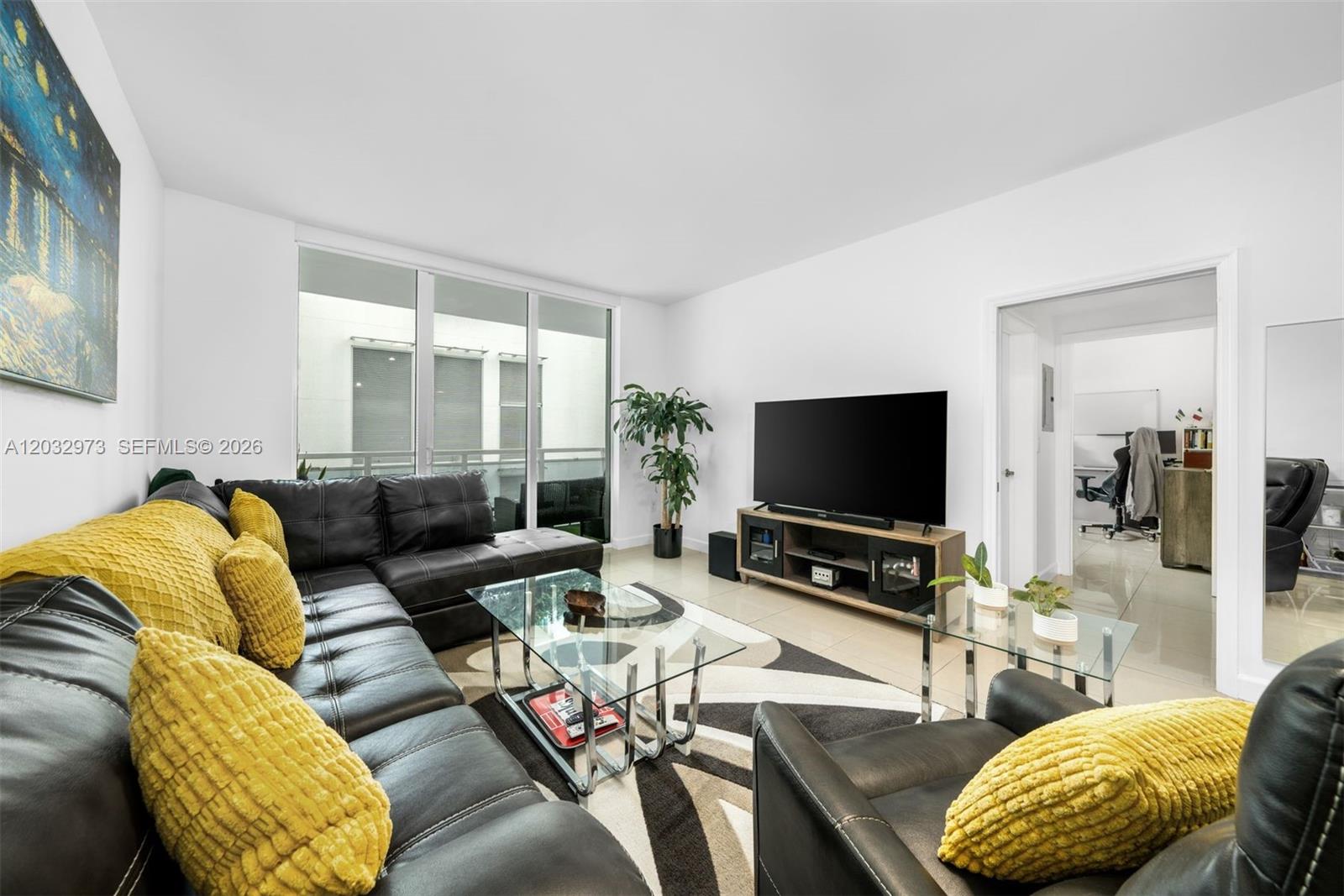 THE PLAZA 851 BRICKELL CO - Residential
