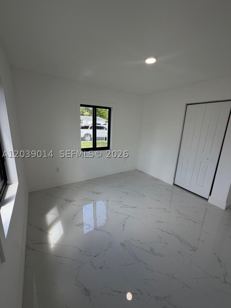 BUNCHE PARK 1 ADDN - Residential Lease