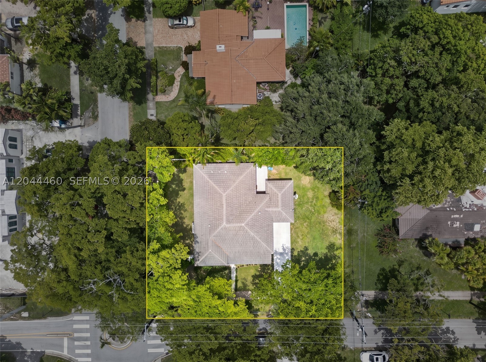 CORAL ESTATES - Residential Lease