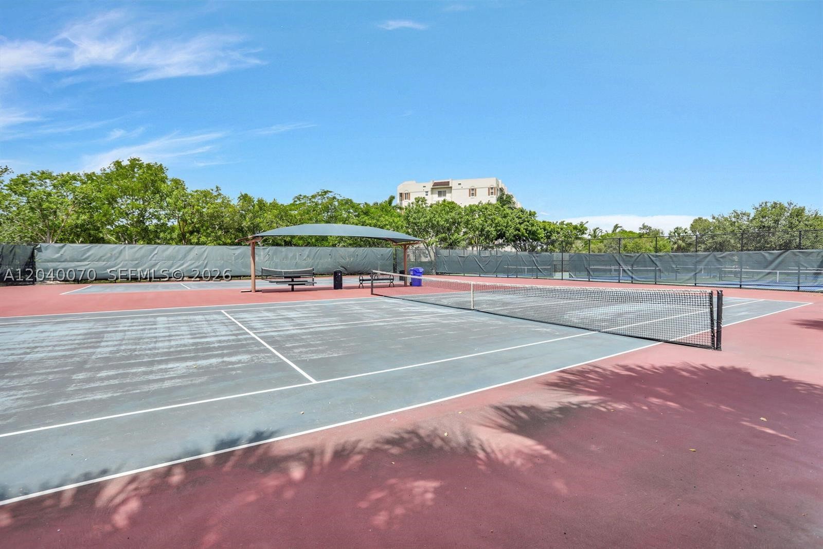 NO 8 PALM-AIRE COUNTRY CL - Residential