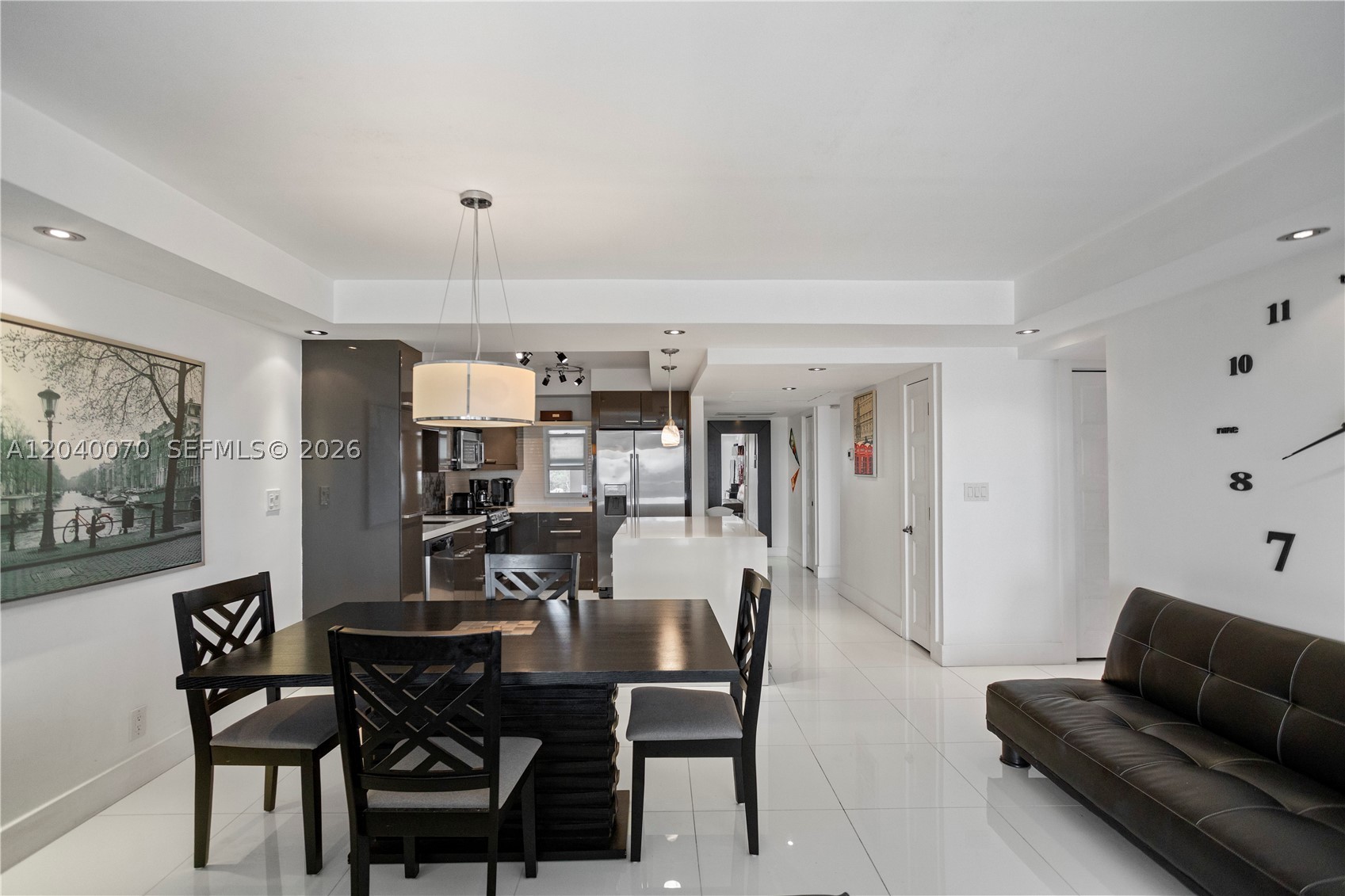 NO 8 PALM-AIRE COUNTRY CL - Residential