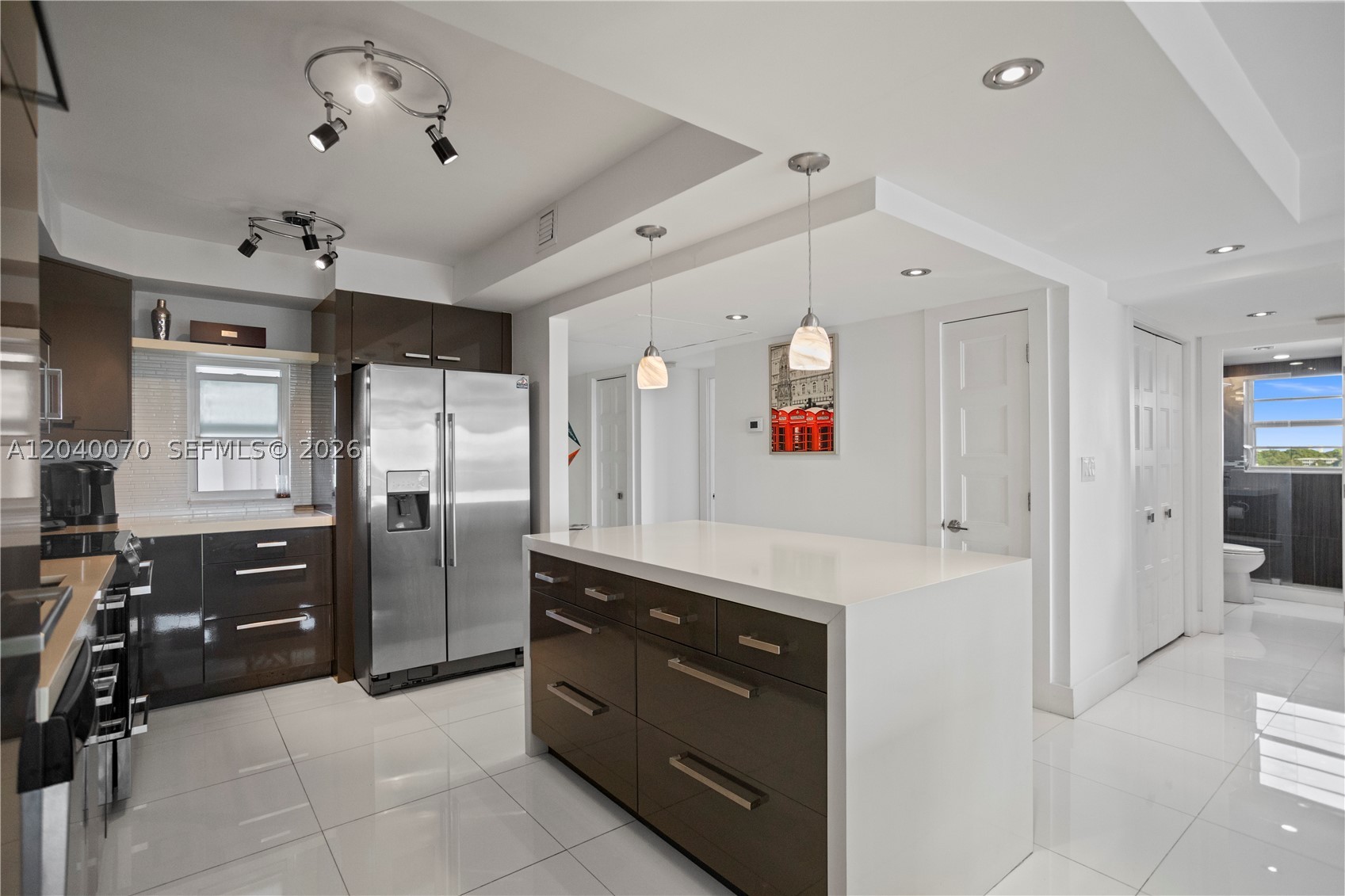 NO 8 PALM-AIRE COUNTRY CL - Residential