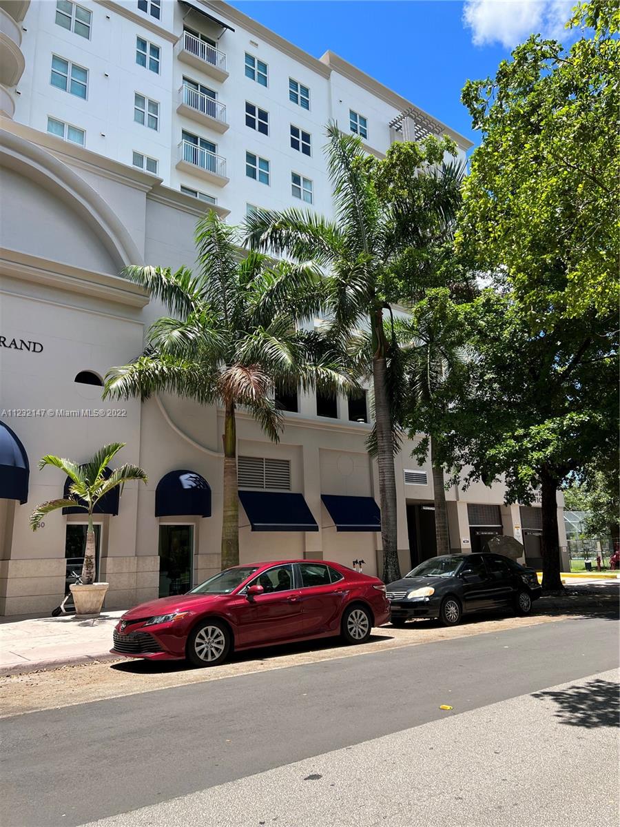 DOUGLAS GRAND A CONDO - Residential Lease