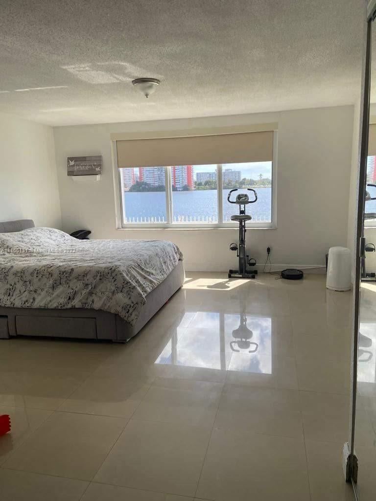 RIVIERA CONDOMINIUM APTS - Residential