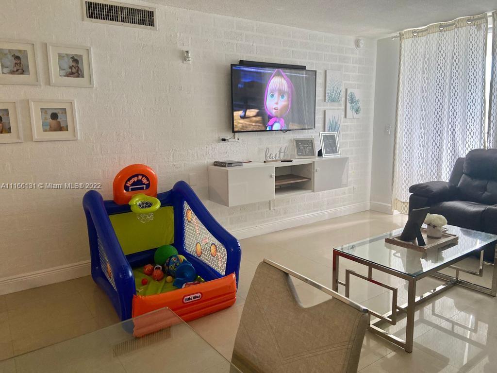 RIVIERA CONDOMINIUM APTS - Residential