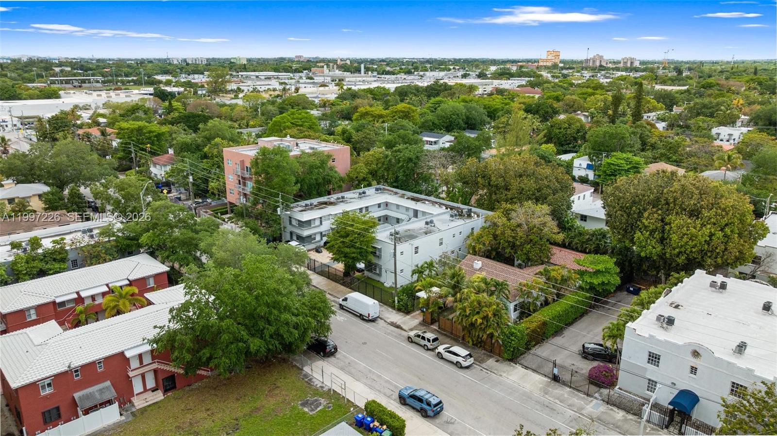 THE SQUARE AT 62ND ST COND - Residential