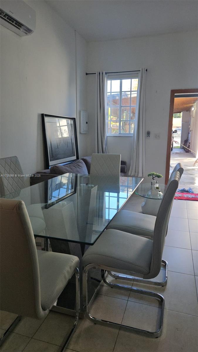 1ST ADDN TO PINEWOOD PARK - Residential Lease