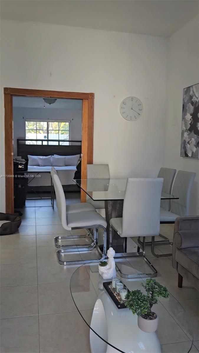 1ST ADDN TO PINEWOOD PARK - Residential Lease