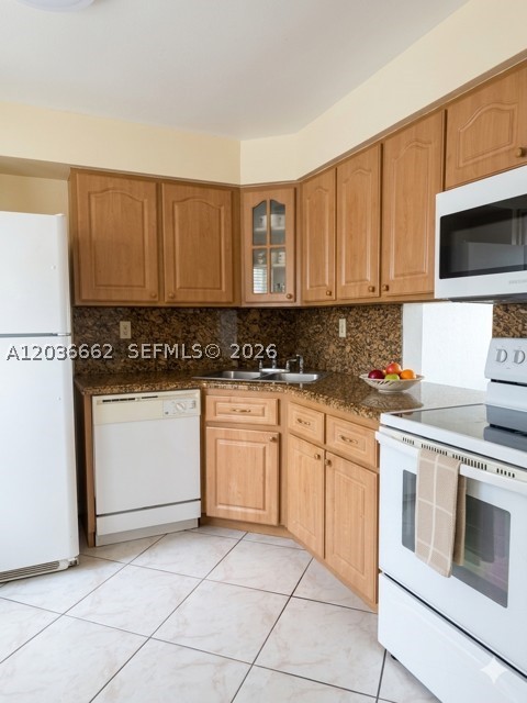 THIRD HORIZONS CONDO - Residential