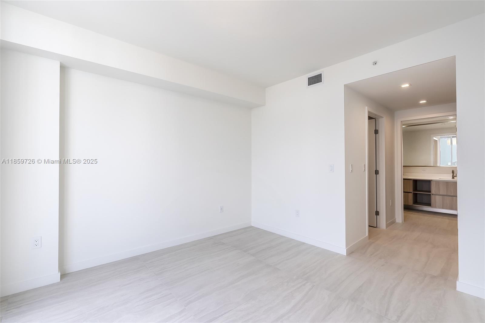 Viceroy Brickell - Residential
