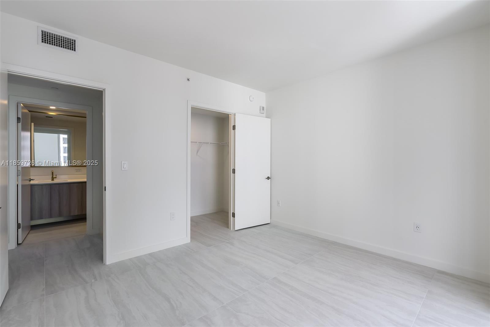 Viceroy Brickell - Residential