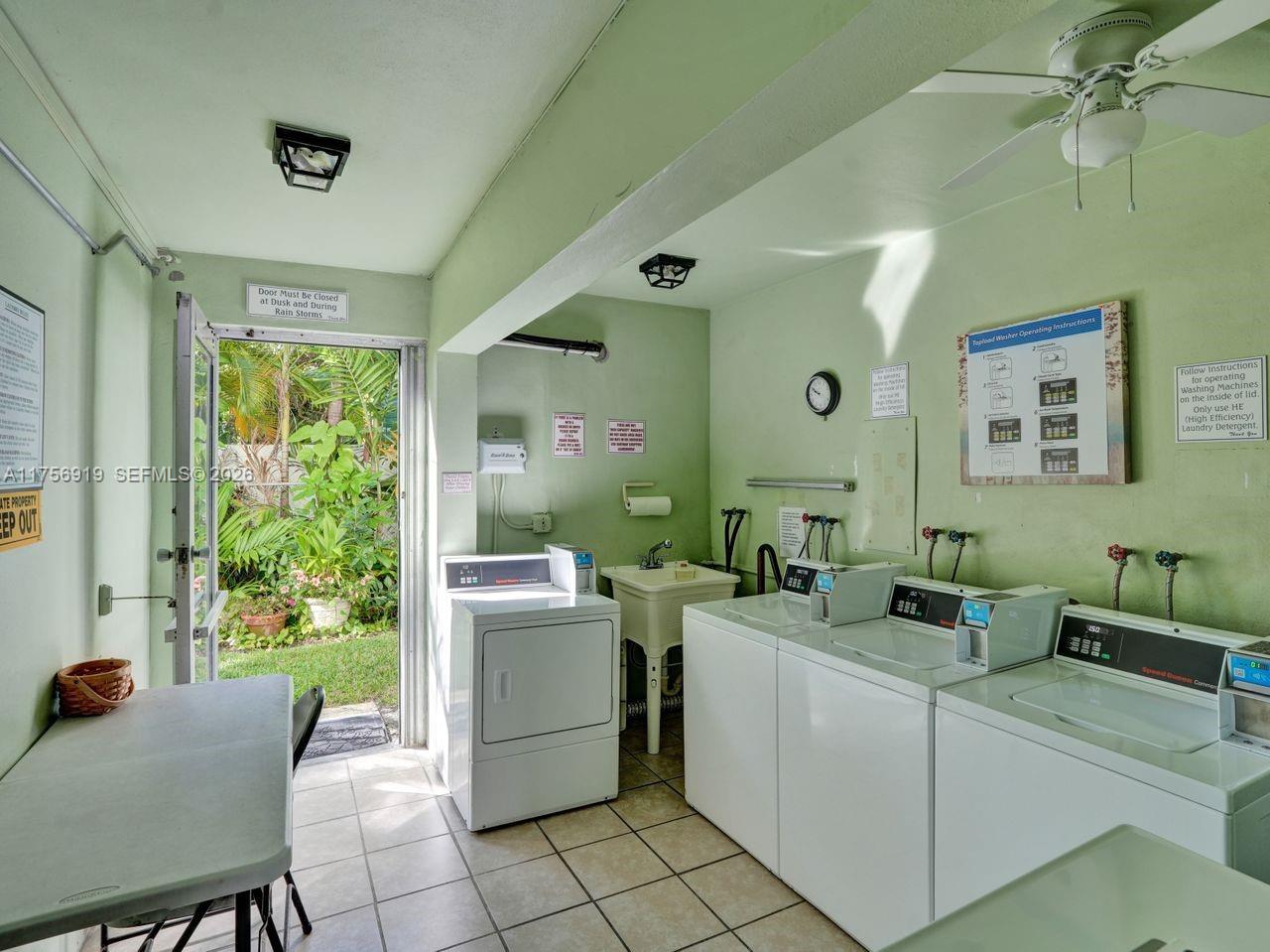 GATEWAY ARMS CONDO - Residential