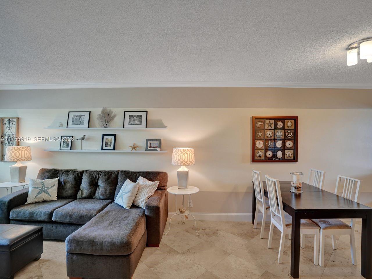 GATEWAY ARMS CONDO - Residential