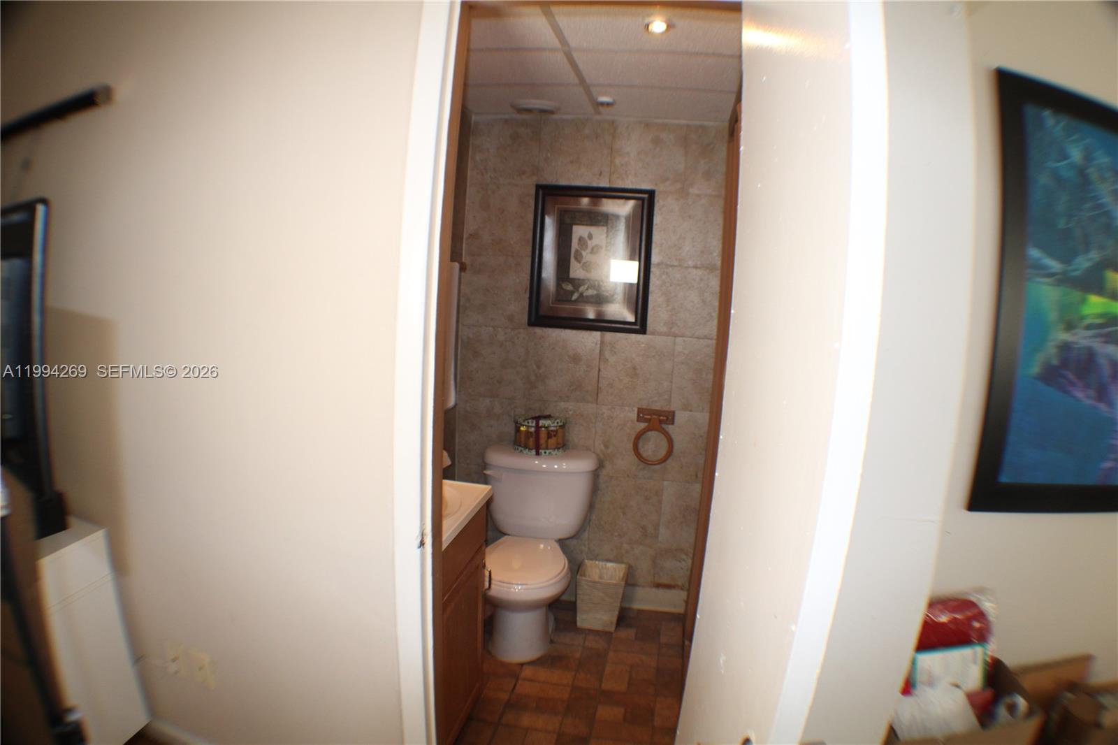 DEVON-AIRE VILLAS SEC 3 - Residential