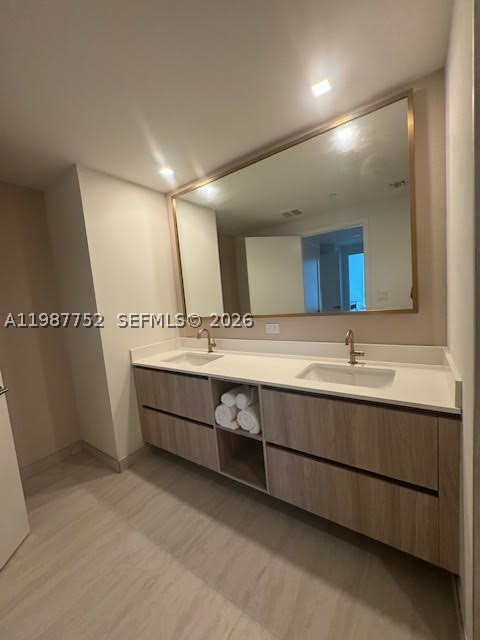 VICEROY BRICKELL - Residential